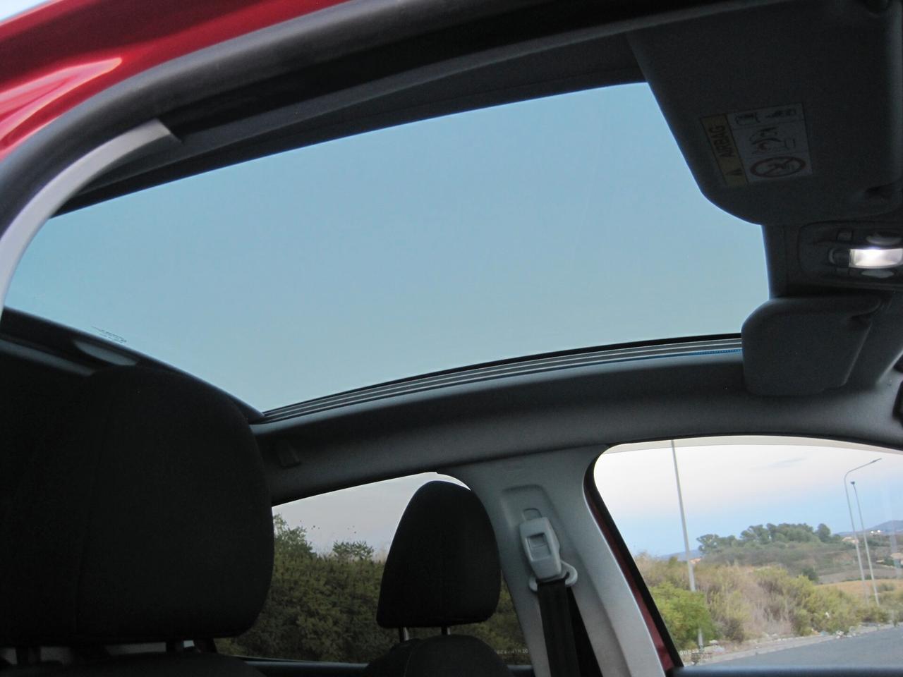 Peugeot 208 PureTech Turbo 110 EAT6 S&S 5 porte Allure