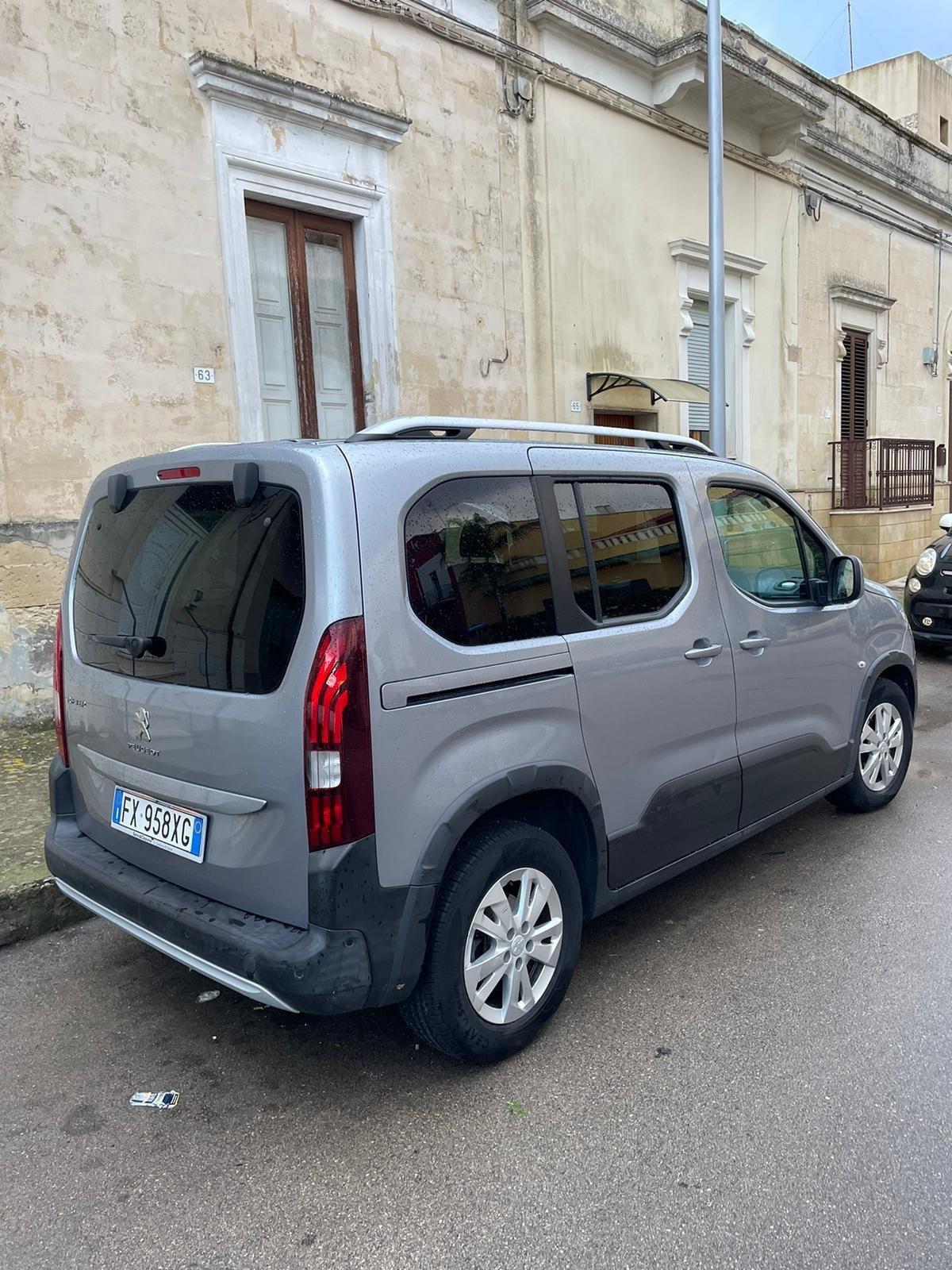 Peugeot Rifter BlueHDi 100 Allure Standard