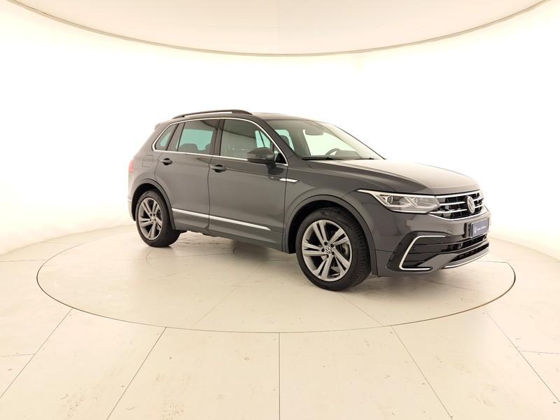 Volkswagen Tiguan 2.0 tdi r-line 150cv dsg