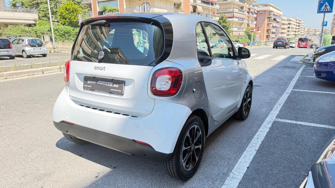 Smart ForTwo 1000 62 kW coupé passion LED PANORAMA CERCHI 16 BLUETOOTH PDC