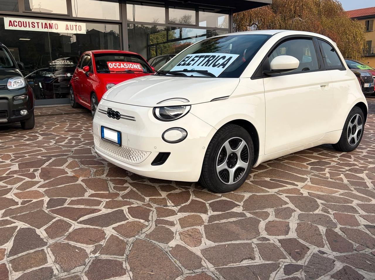 Fiat 500 500e Berlina 43 kWh Icon
