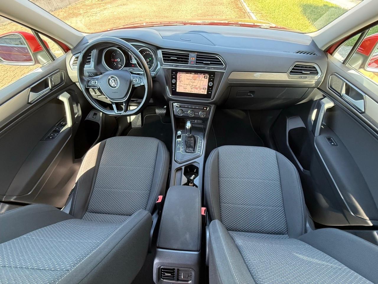 VW Tiguan Allspace 2.0 TDI DSG KEYLESS/CARPLAY/7POSTI