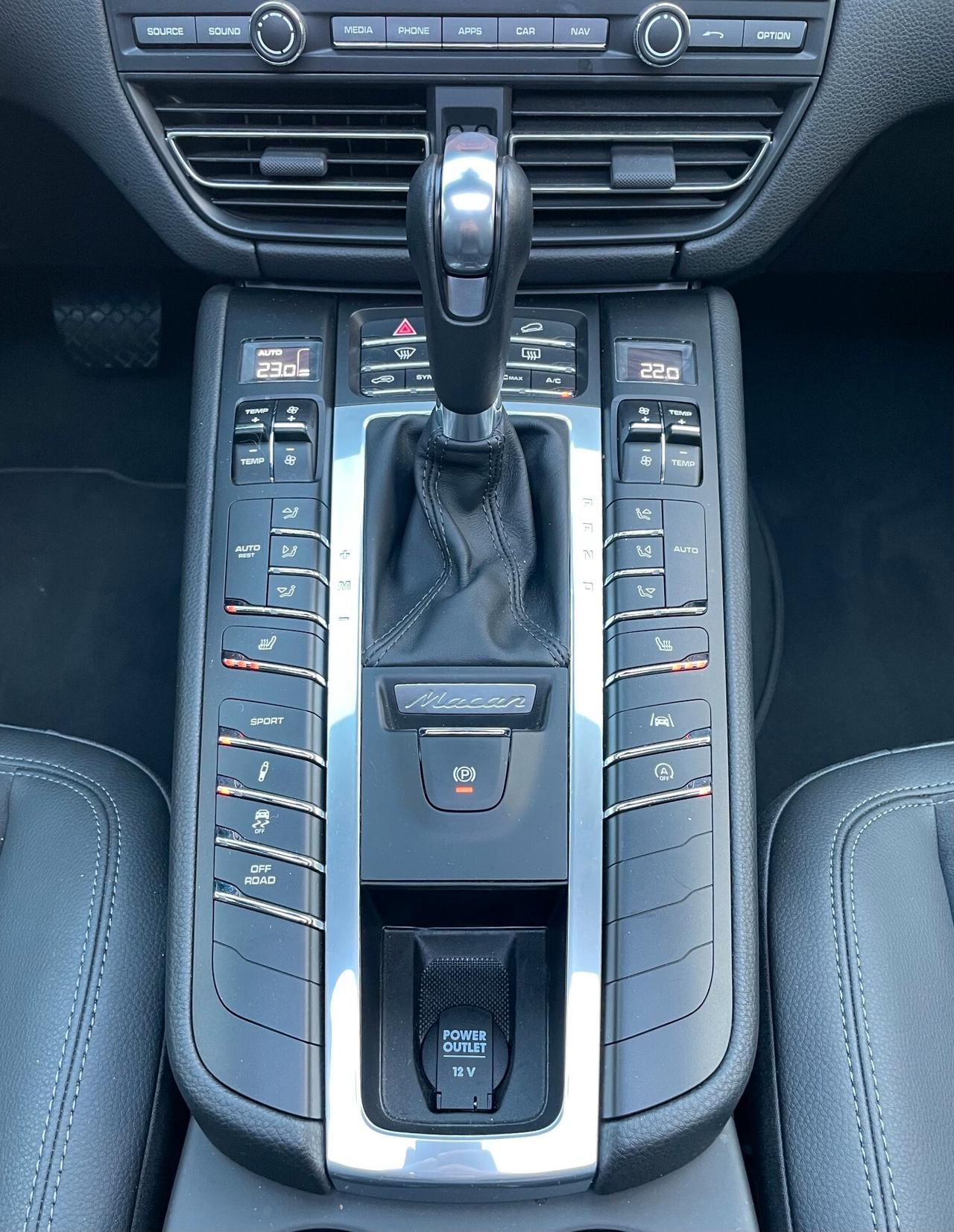 PORSCHE Macan 2.0 245CV Auto AWD - 2021