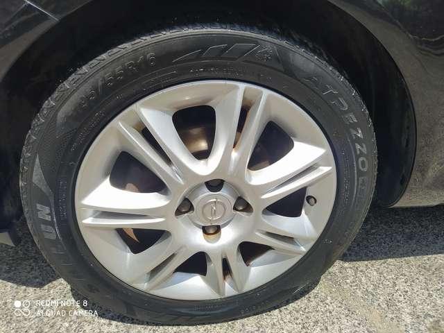 Opel Corsa Corsa IV 2010 5p 1.4 Cosmo