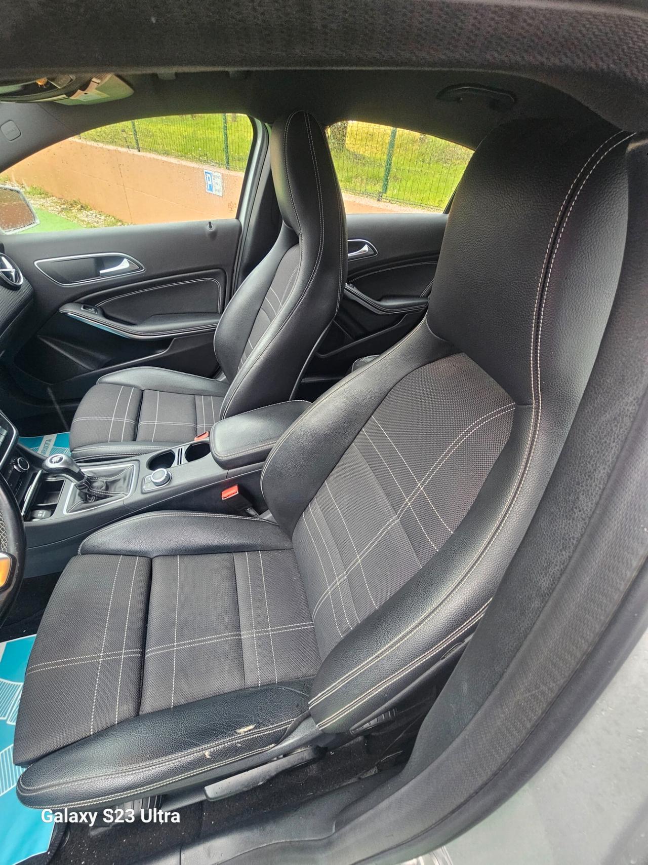 Mercedes-benz A 160 d Premium