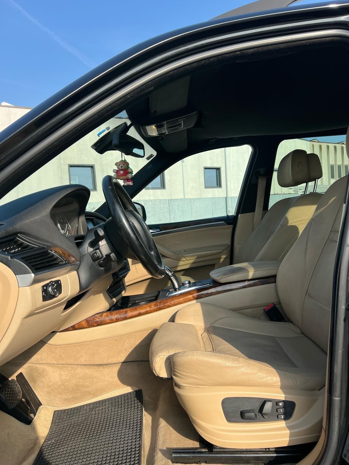 Bmw X5 3.0sd cat Attiva