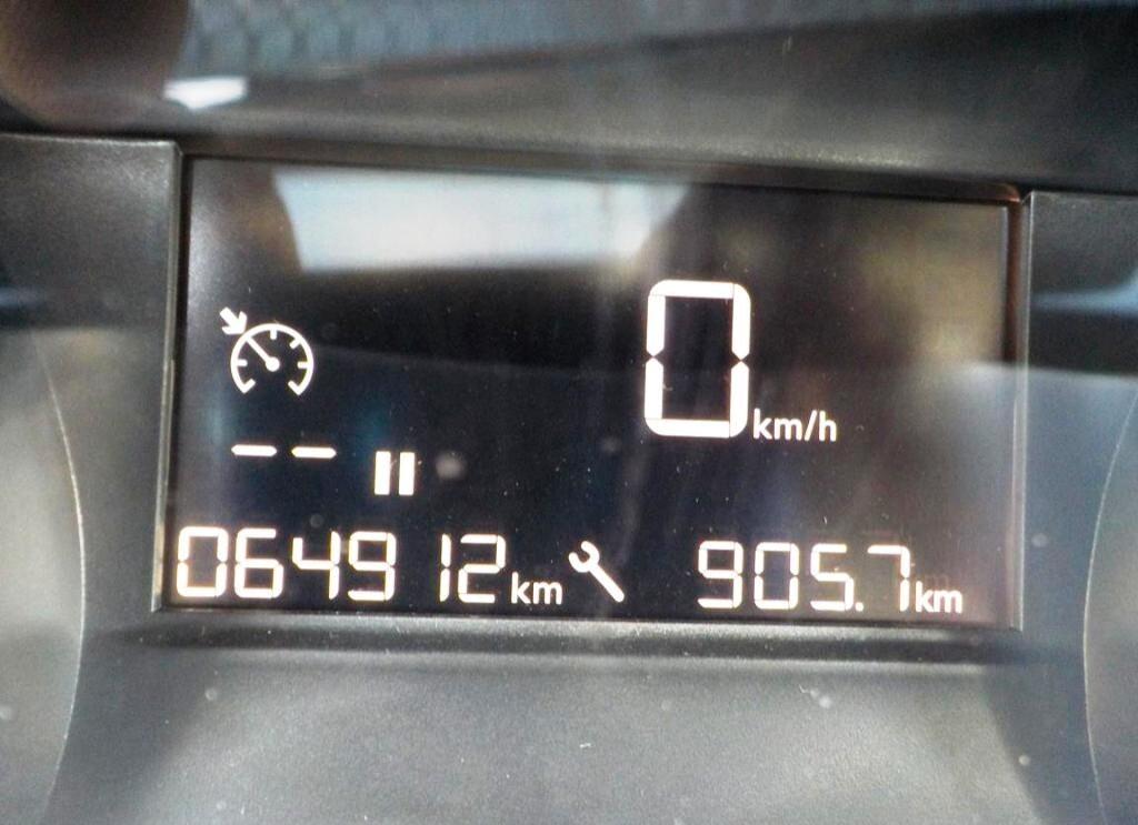 Peugeot 2008 BlueHDi 100 Allure