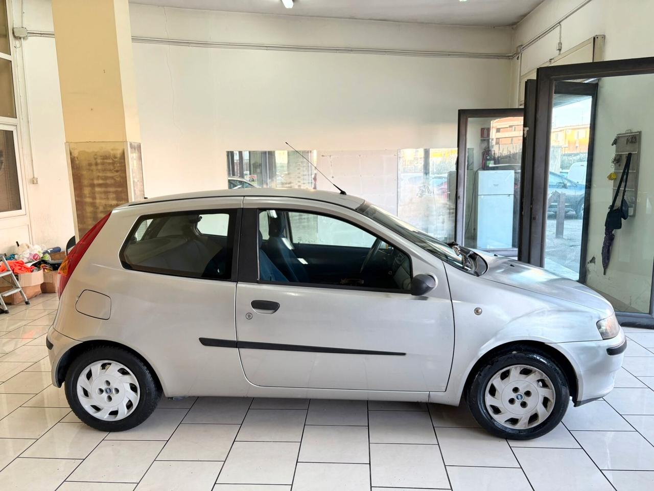Fiat Punto 1.2i aria e idroguida 119 mila KM