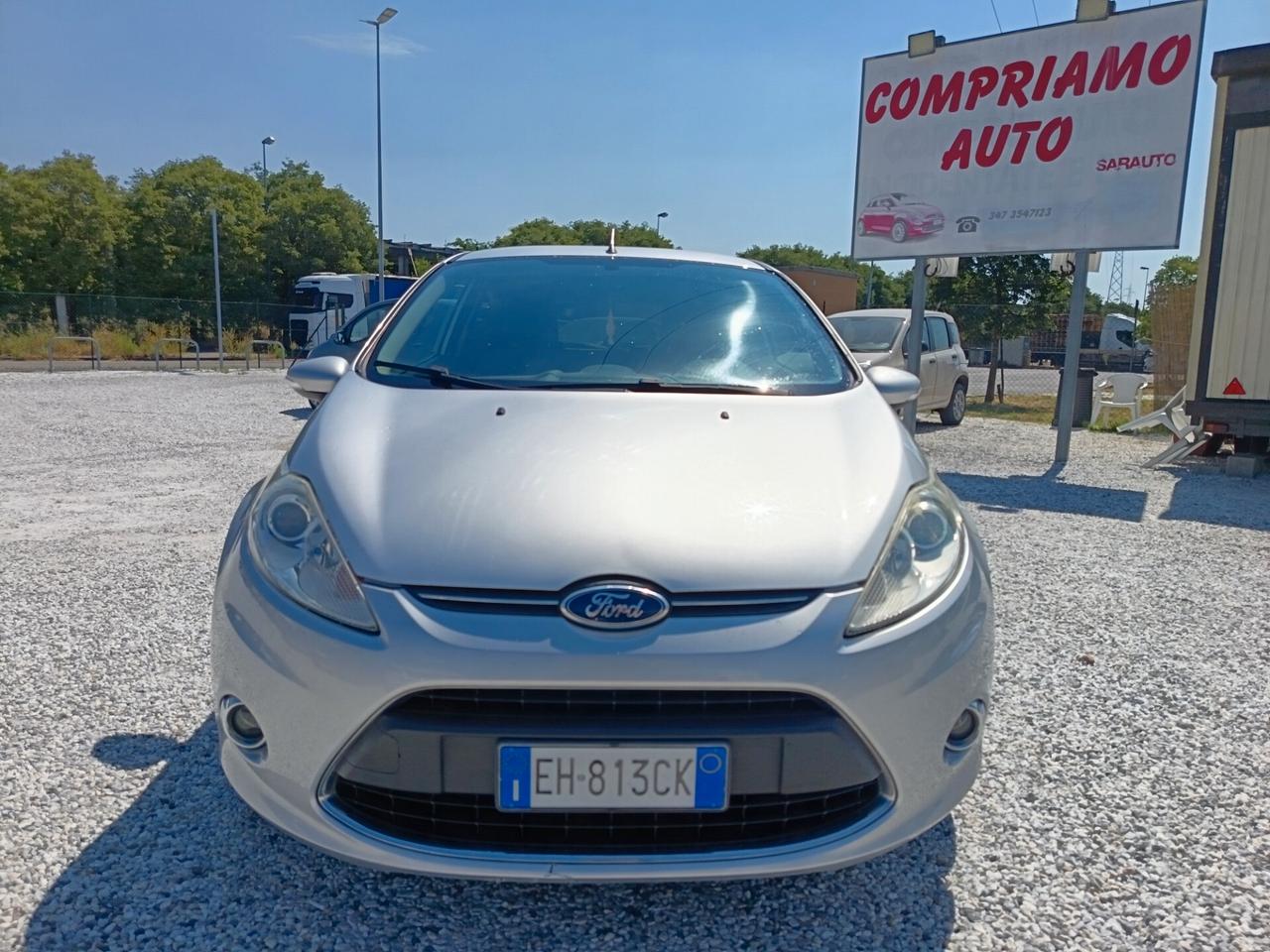 Ford Fiesta 1.4 TDCi 70CV 3 porte Titanium