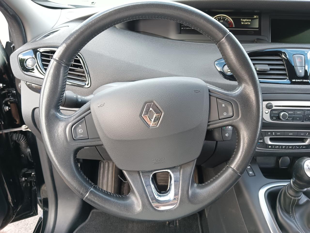 RenaultScénic XMod 1.5 dCi 110CV
