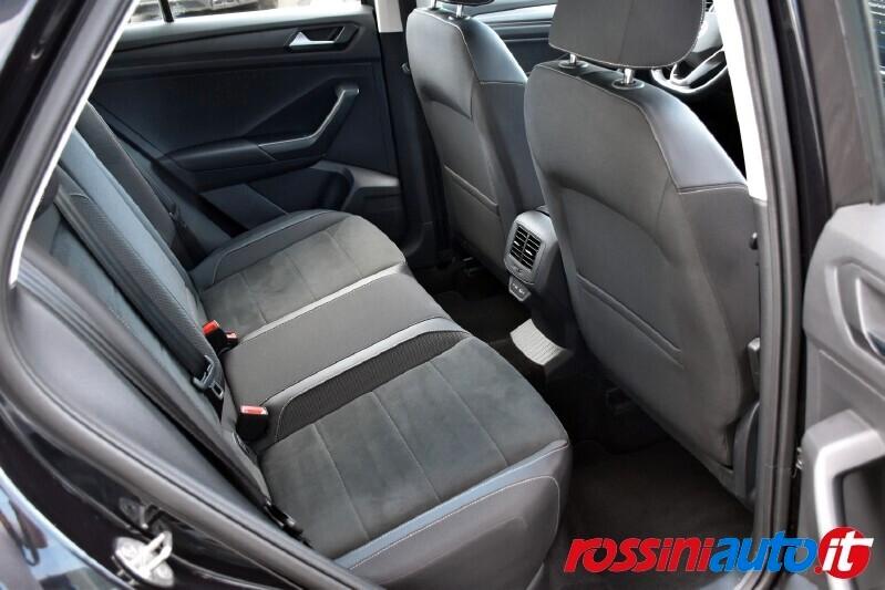 VOLKSWAGEN T-ROC 1.0 TSI 110 CV STYLE + TECH PACK - REARVIEW KEYLES