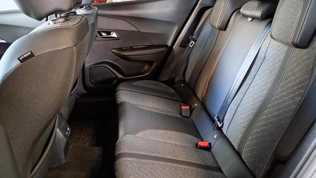 Peugeot 2008 Hybrid 136 e-DCS6 Allure - 2024 - AZIENDALE