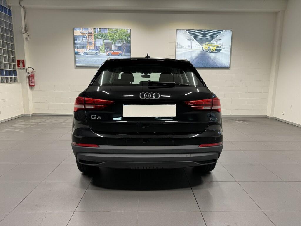 Audi Q3 35 2.0 TDI Business S tronic