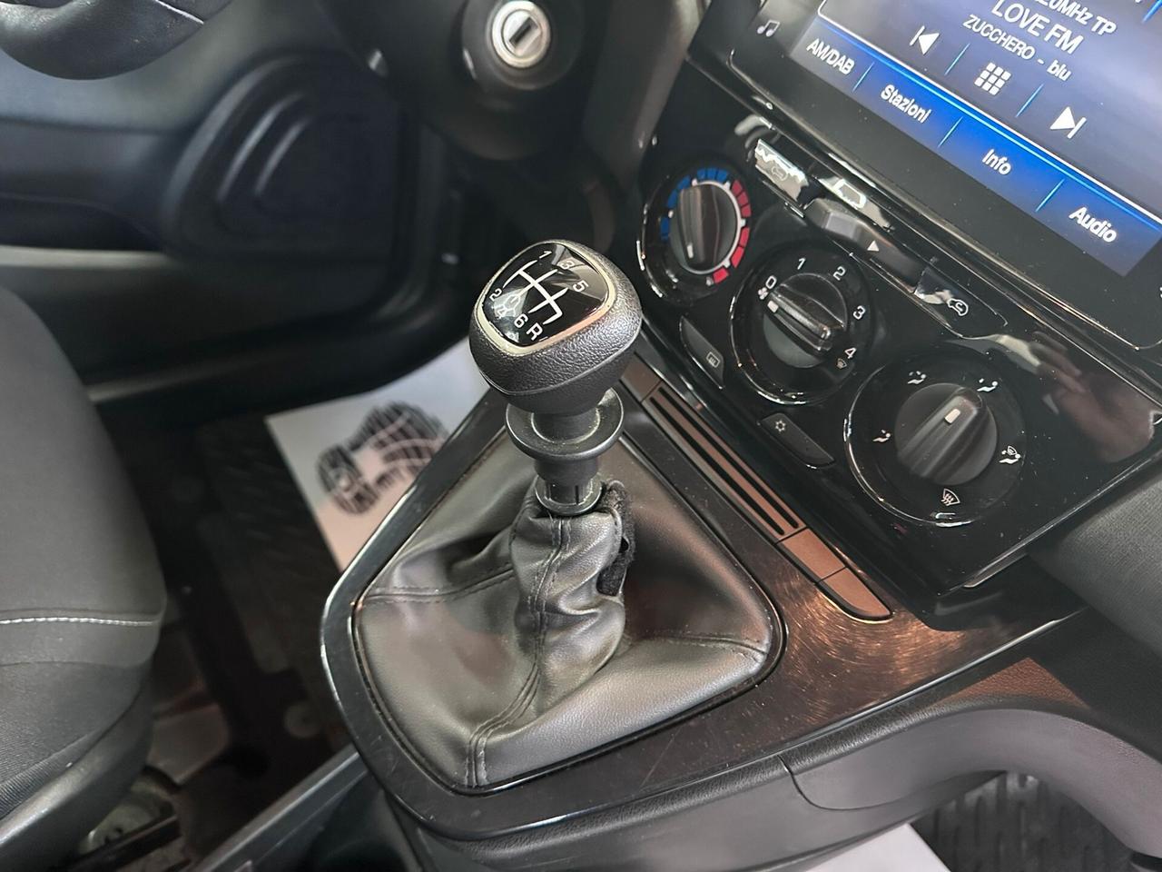 Lancia Ypsilon 1.0 FireFly 5 porte S&S Hybrid Alberta Ferretti