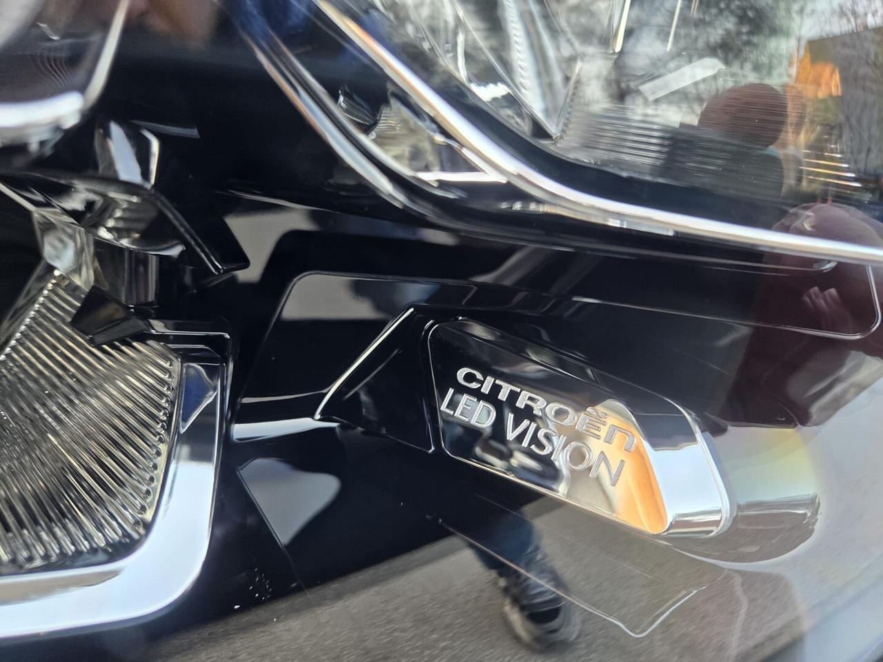 Citroen C3 1.2 83cv Shine Pack. 2023 solo*15000Km*