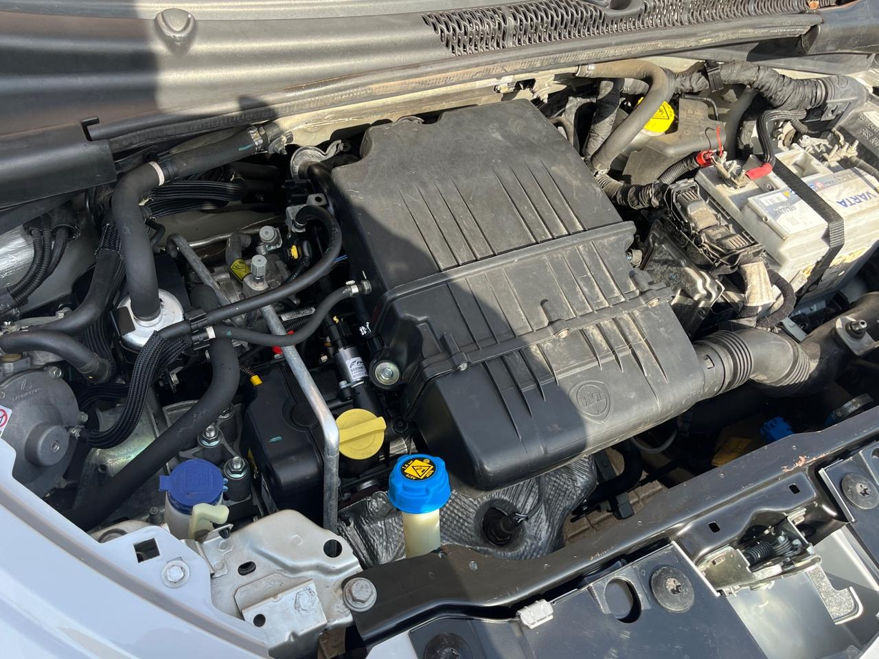 Lancia Ypsilon 1.2 69 CV 5 porte GPL Ecochic Silver