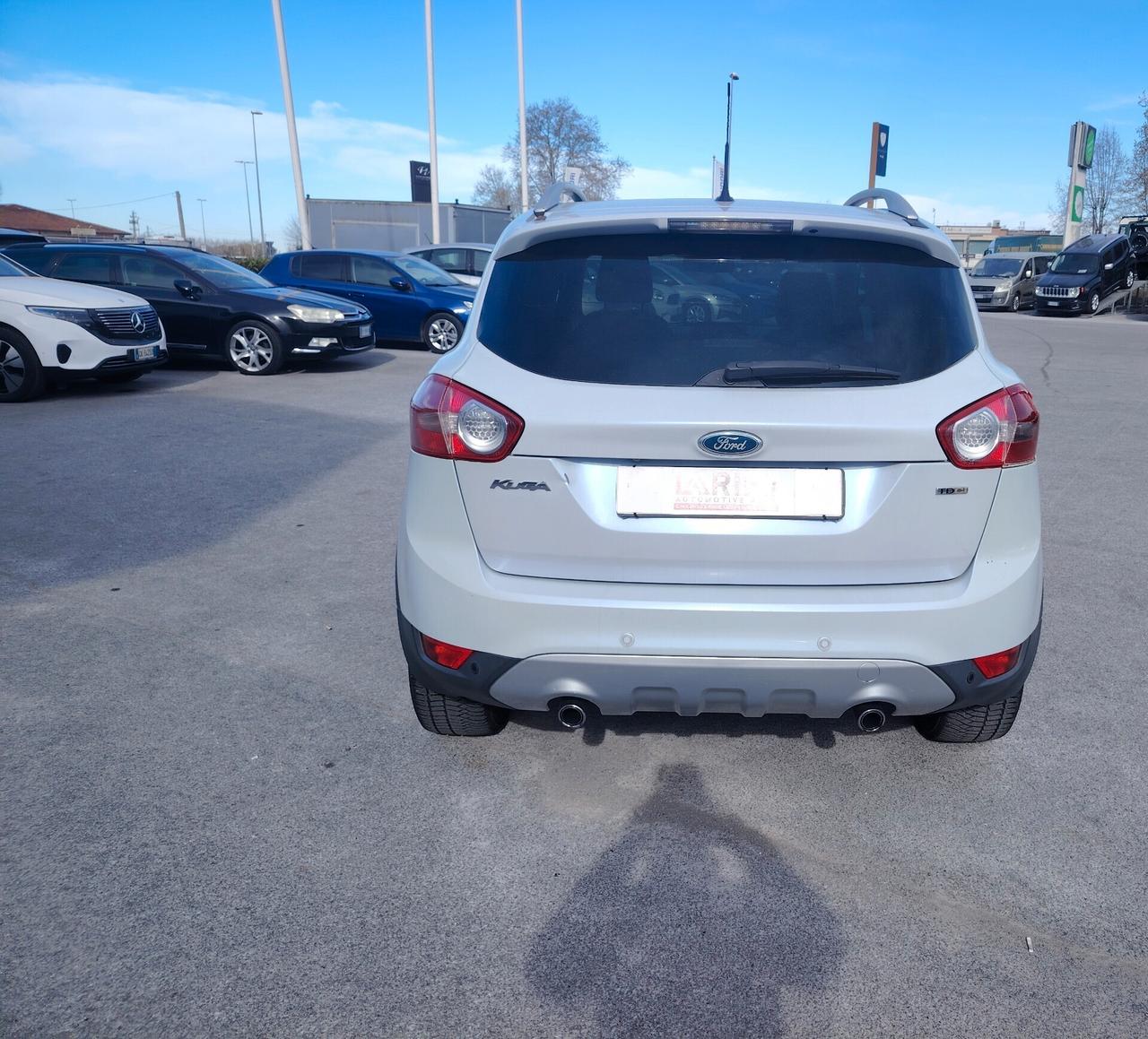 Ford Kuga 2.0 TDCi 136 CV 4WD Titanium -4x4
