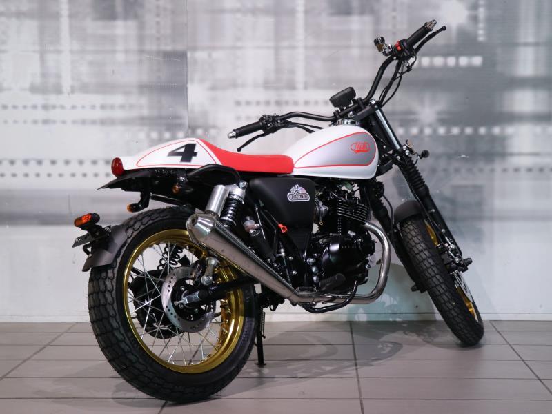 Mash Dirt Track 125