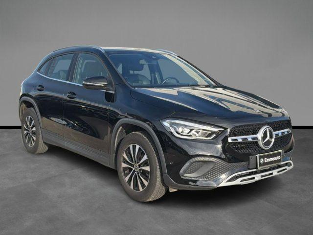 MERCEDES-BENZ GLA 180 d Automatic Sport