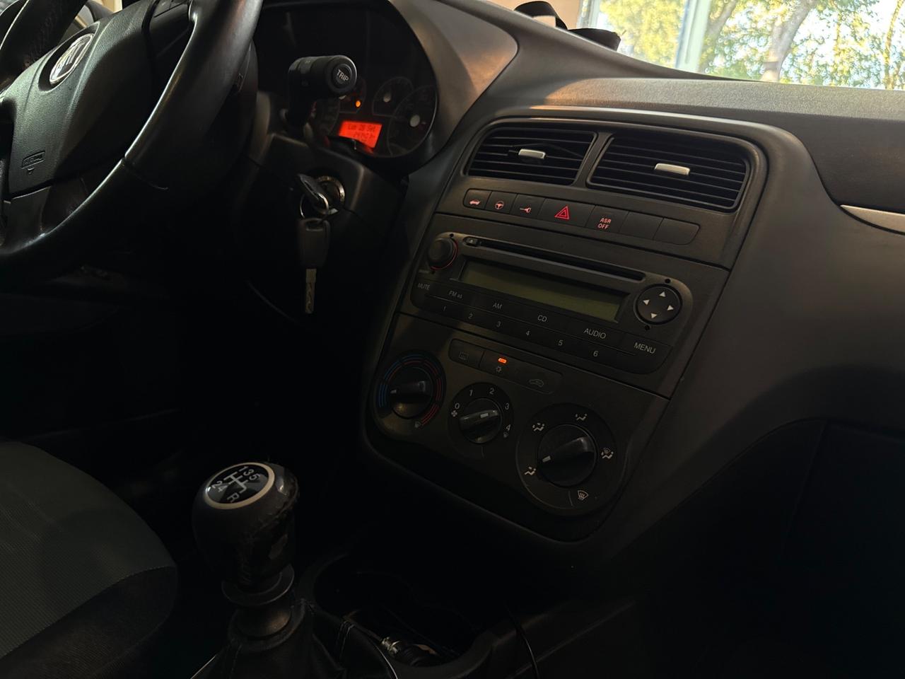 Fiat Punto 1.4 gpl benzina neopatentati
