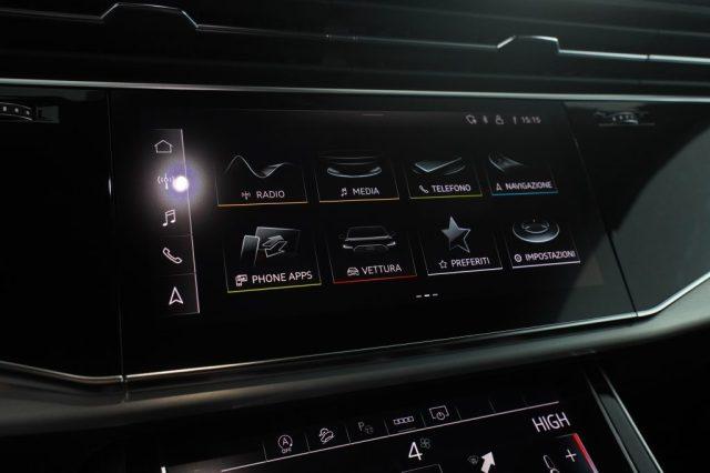 AUDI Q8 Q8 50 TDI 286 CV quattro tiptronic Sport