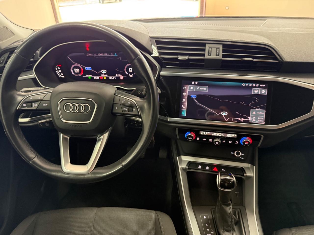 Audi Q3 35 TDI quattro S tronic Business