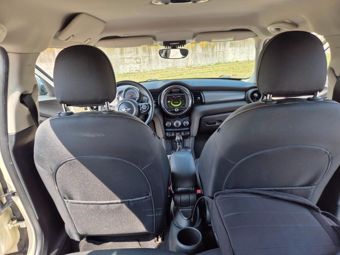 Mini One D BUSINESS XL F55 MY16