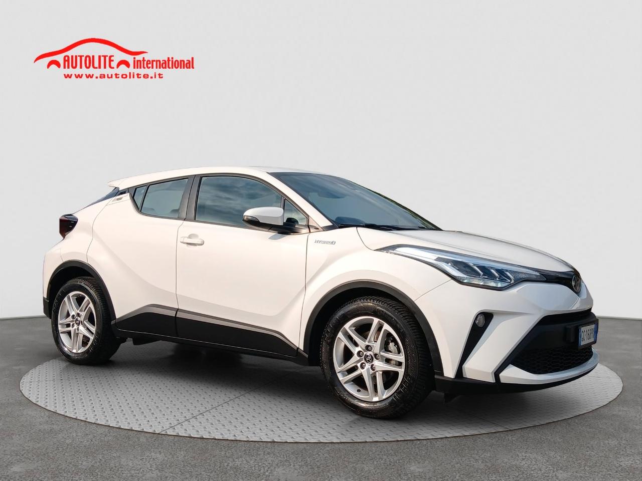 Toyota C-HR 1.8h Business e-cvt