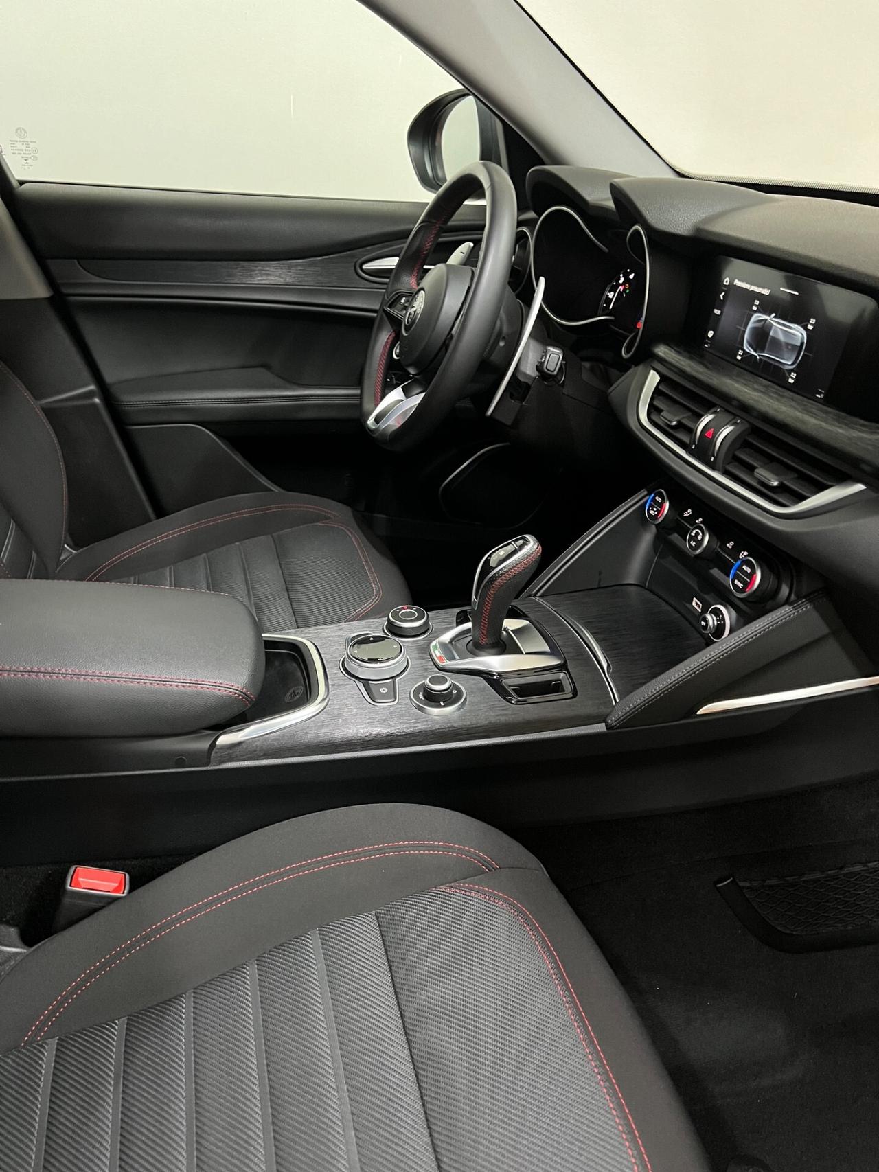 Alfa Romeo Stelvio 2.2 Turbodiesel 190 CV AT8 Q4 Business