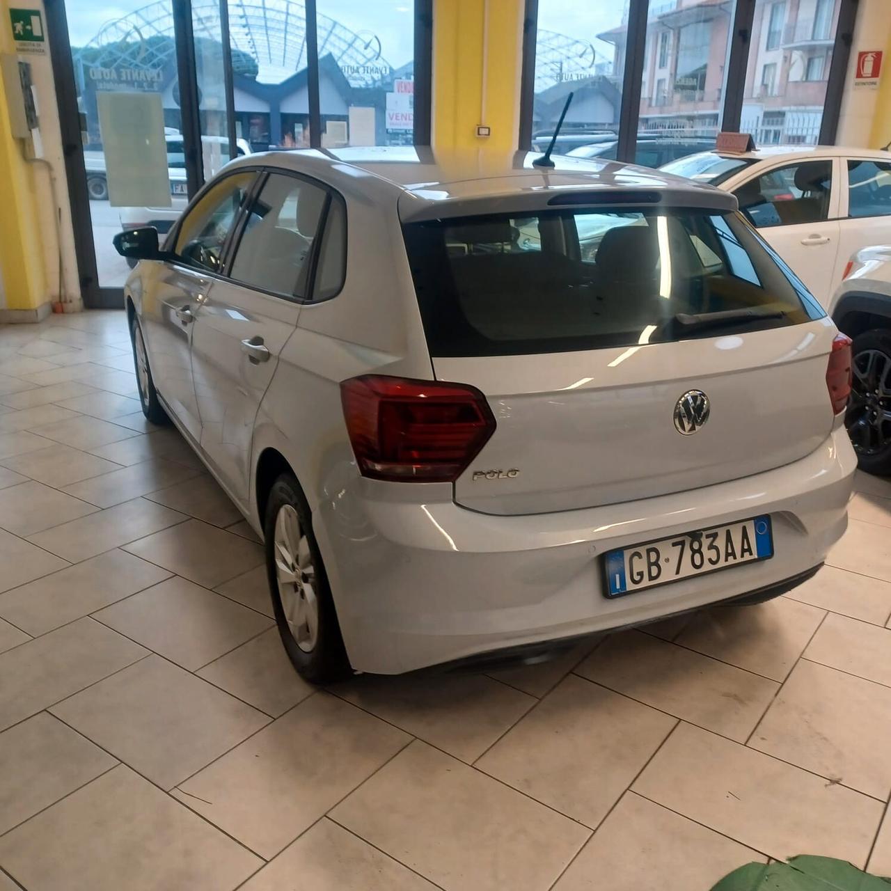 70.118KM SEMBRA NUOVA VW POLO 1.0 NEOPATENTATI