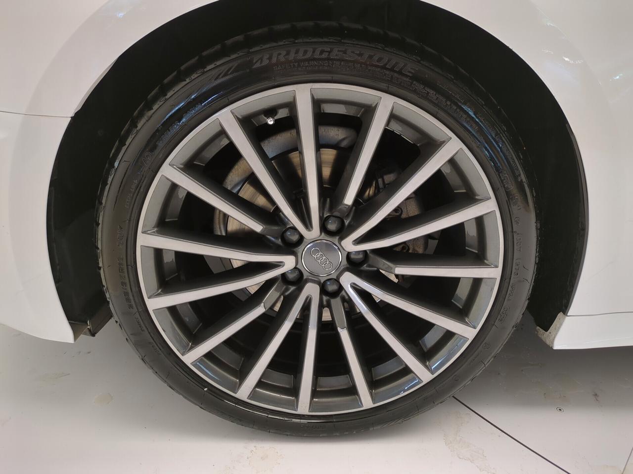 Audi A5 SPB 40 g-tron S tronic Business Advanced