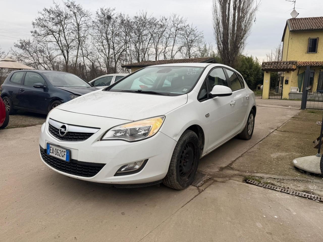 Opel Astra 1.4 16V Twinport 5 porte Enjoy