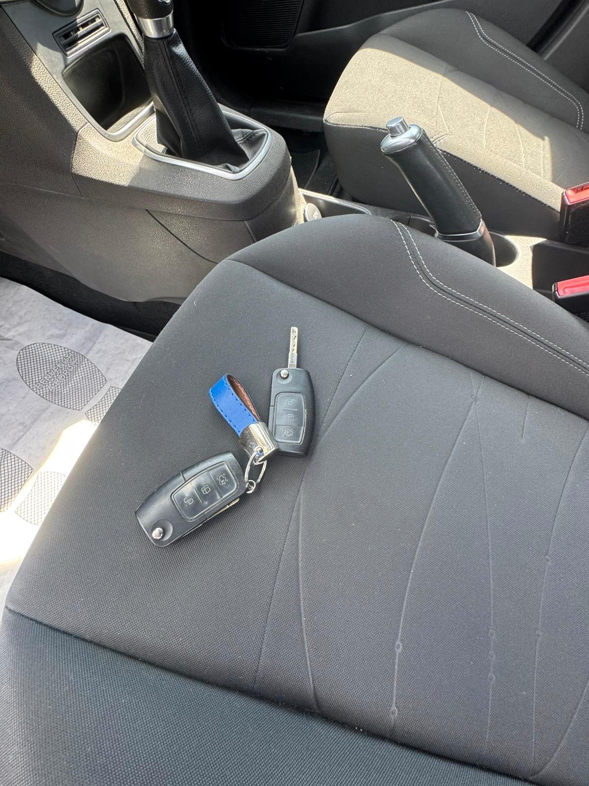 Ford Fiesta 1.5 TDCi 75CV 5 porte Black & White Edition EURO 6B