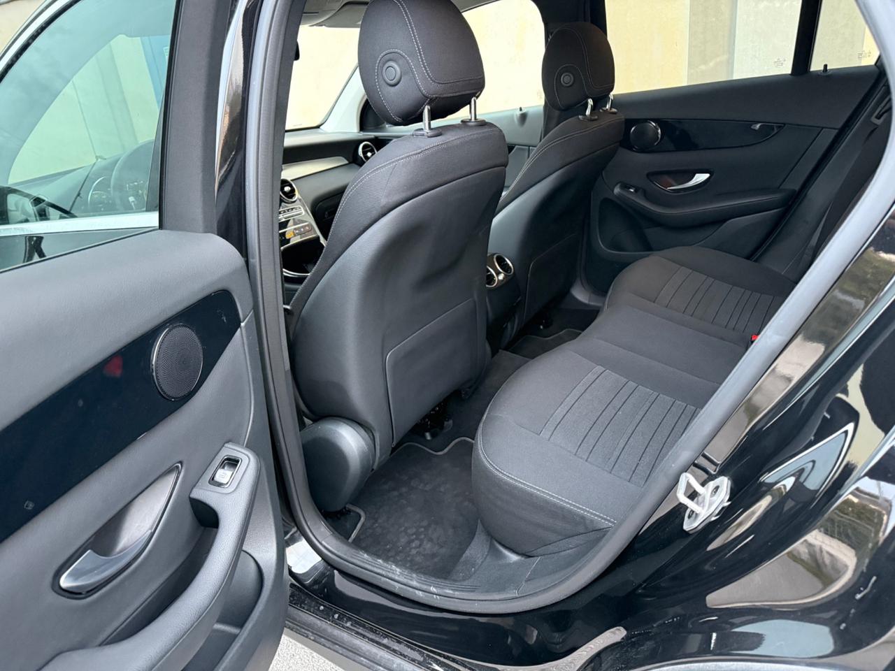 Mercedes-benz GLC 300 de 4Matic Plug-in hybrid Sport