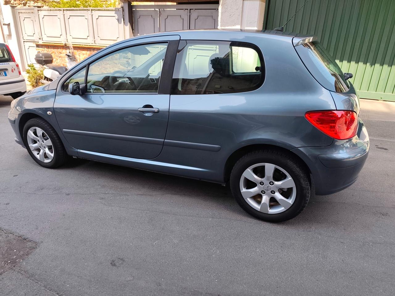 Peugeot 307 1.6 16V Perfetta