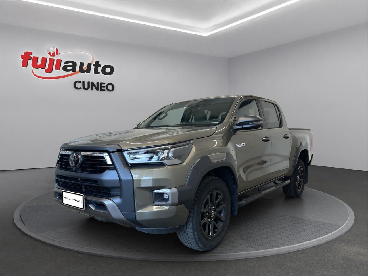 Toyota Hilux 2.8 d double cab Invincible 4wd auto