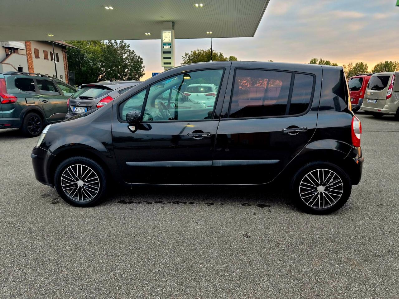 Renault Modus 1.2 16V Dynamique