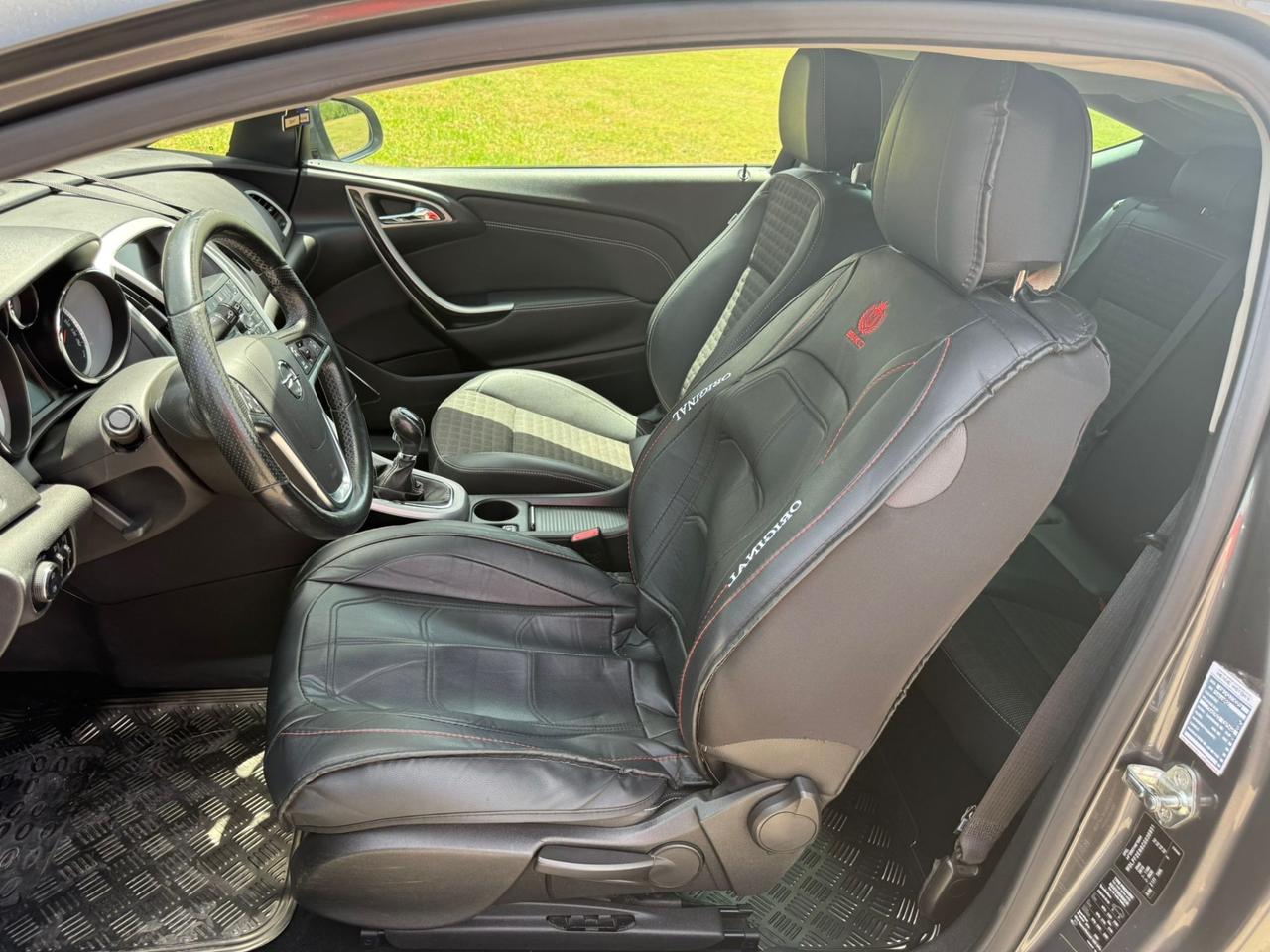 Opel Astra 2.0 CDTI 165CV - Navi-Cerchi 19
