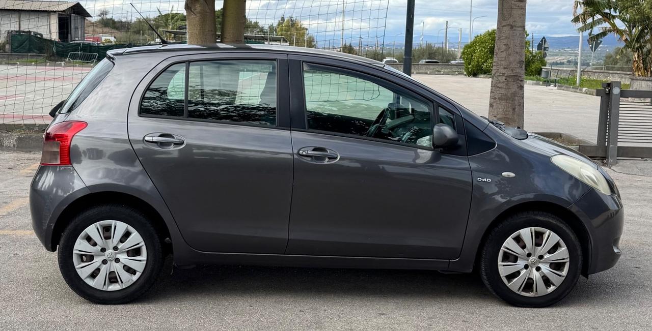 Toyota Yaris 1.4 diesel UNICO PROPRIETARIO