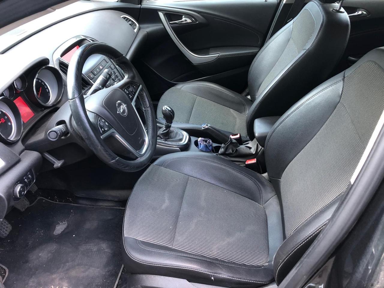 Opel Astra 1.4 Turbo 140CV Sports Tourer GPL Tech Cosmo