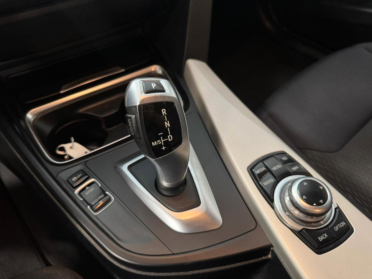 Bmw 320 320d xDrive Touring Sport