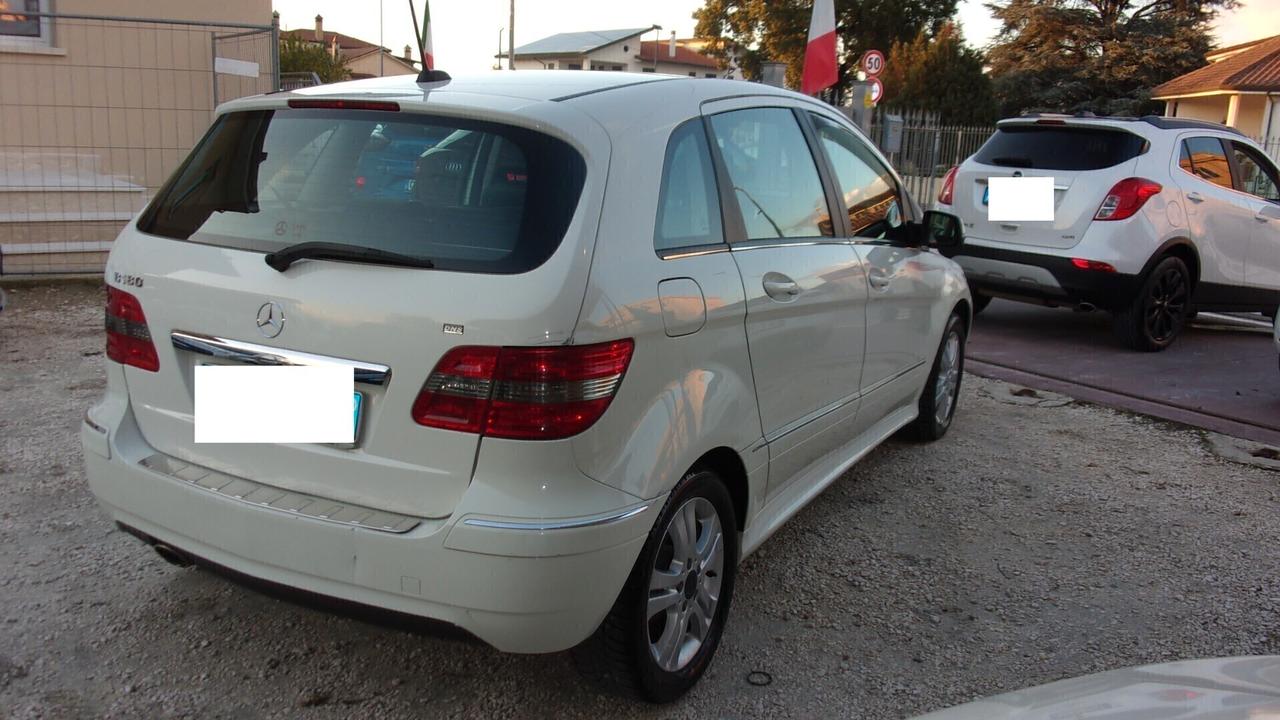 Mercedes-benz B 180 BlueEFFICIENCY Sport GPL