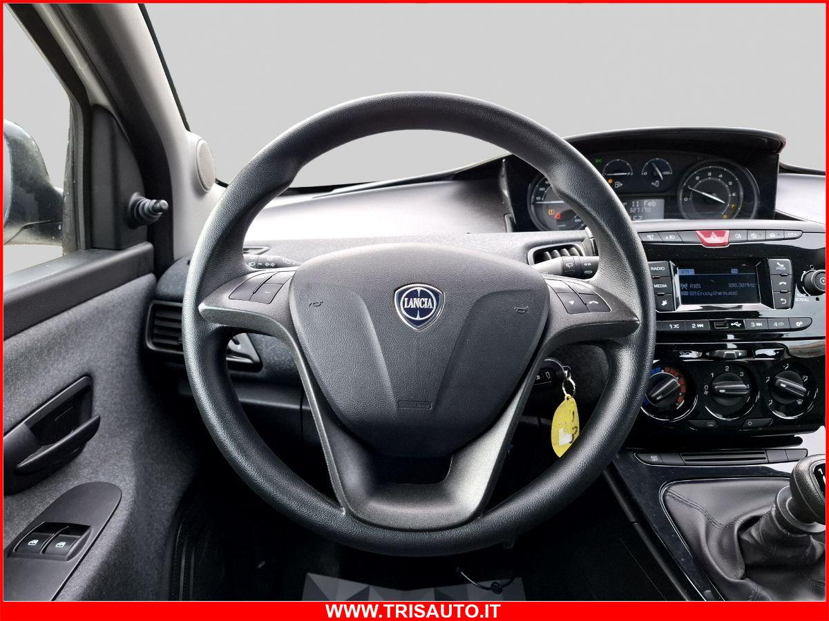 LANCIA Ypsilon 1.0 Hybrid Silver NEOPATENTATI