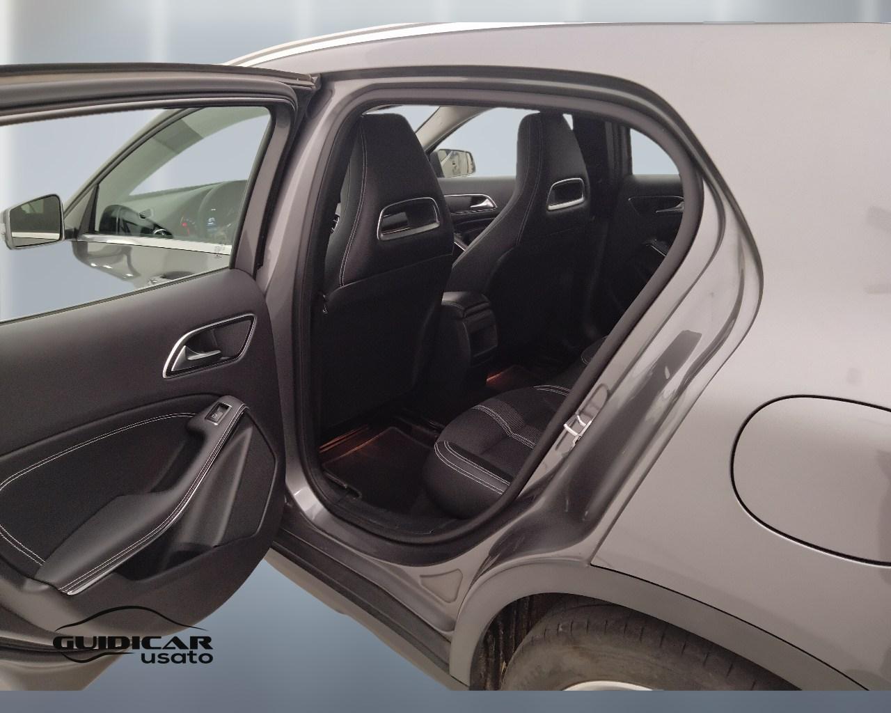 Mercedes-Benz GLA-X156 2017 - GLA 200 d Sport auto