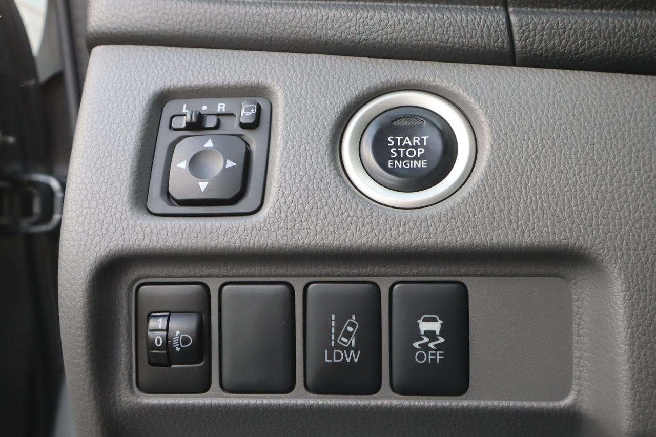 Mitsubishi L200 2.4 DiD DoCa 4X4 GANCIO CAMERA HARDTOP