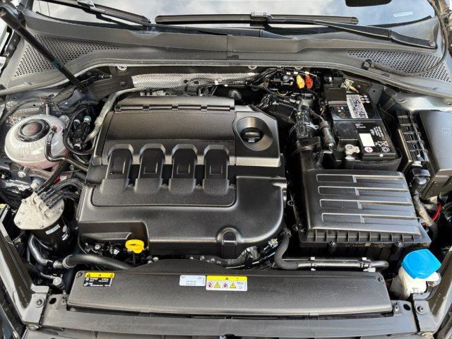 VOLKSWAGEN Golf Variant 1.6 TDI 115 CV Trendline BMT