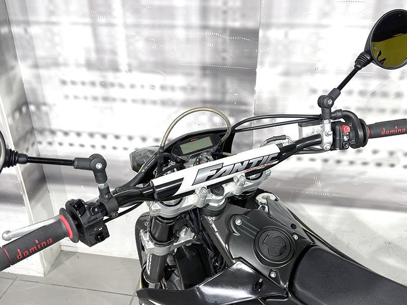 Fantic Motor XMF 125 Motard Performance