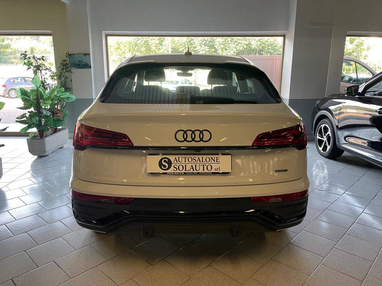 Audi Q5 Sportback 40 TDI quattro S tronic line Black
