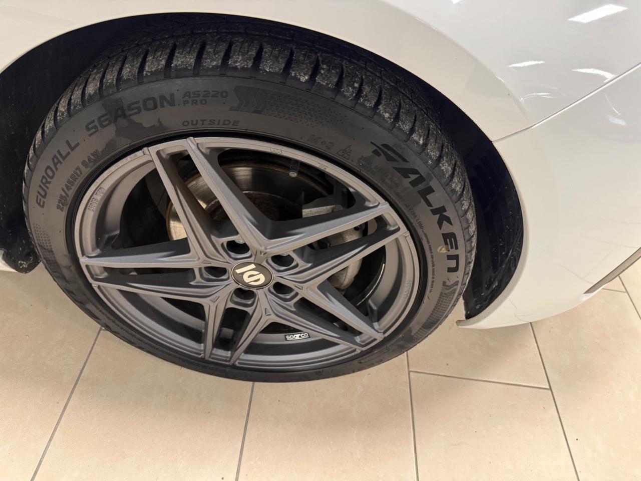 Peugeot 308 BlueHDi 100 S&S Business