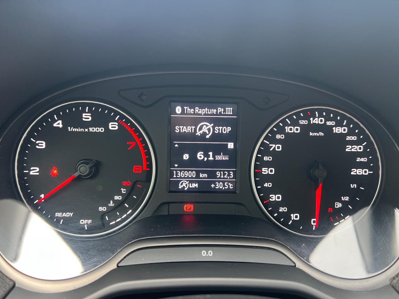 Audi Q2 30 TFSI Business Design